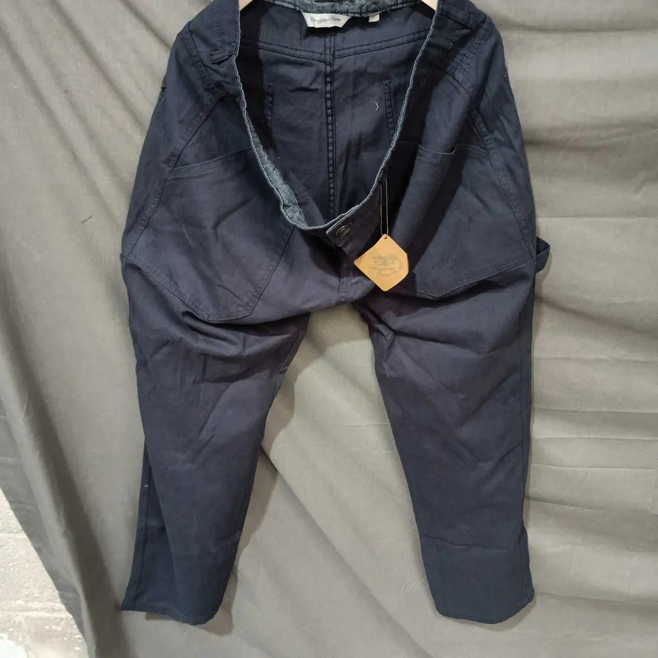 KANGAROO POO NAVY CARGO TROUSERS SIZE L 