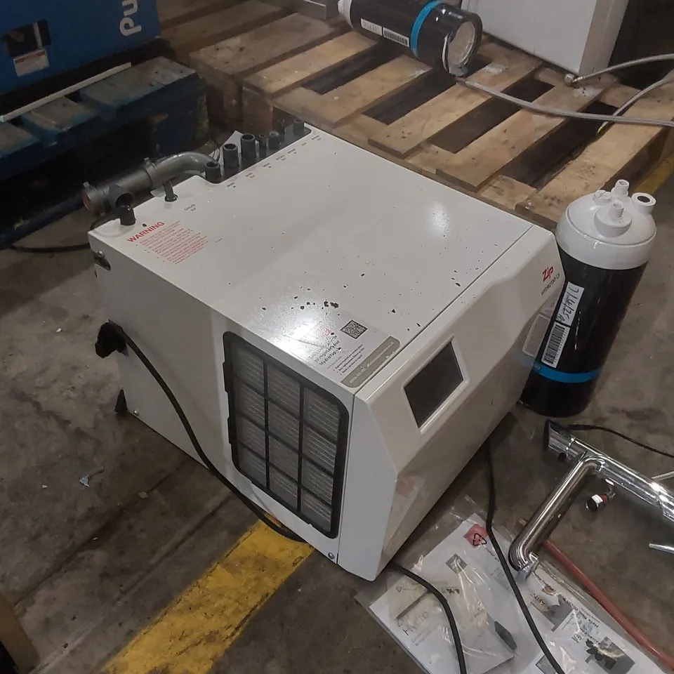 ZIP HYDROTAP G5 BC60 BOILING CHILLED TAP