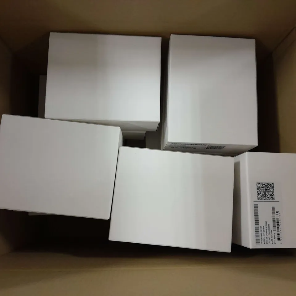 APPROXIMATELY 170 SAMSUNG GALAY S9 HYPERKNIT COVERS