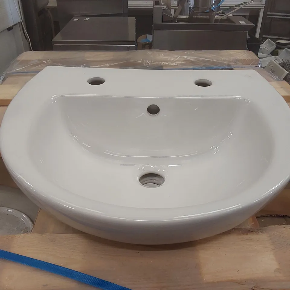 BRAND NEW LECICO SAKKARA 2 TAP HOLE 45CM BASIN