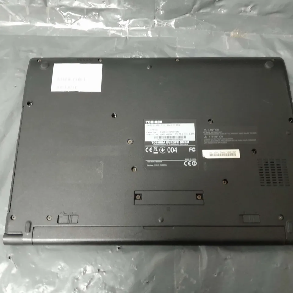 TOSHIBA SATELLITE PRO R40-C