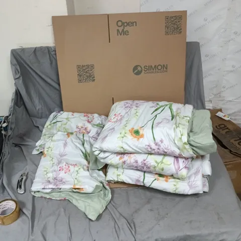 FLORAL HUSH HAVEN COMFORTER AND 2 PILLOWCASES