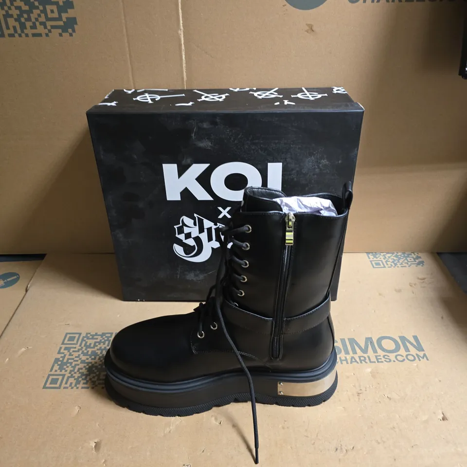 KOI GHOST THE IMPERATOR HARDWARE PLATFORM BOOTS - BLACK - UK SIZE 10 