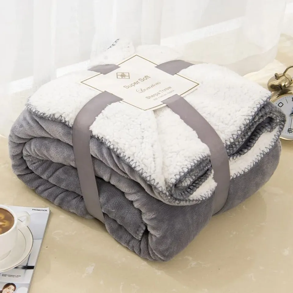 CARLILL SHERPA BLANKET COLOUR: GREY, SIZE NOT SPECIFIED 