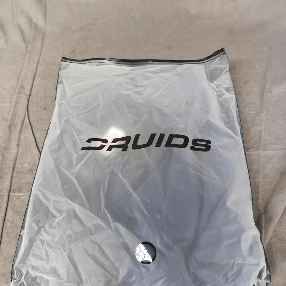 DRUIDS COMMODORE MIDLAYER – NAVY, UK L