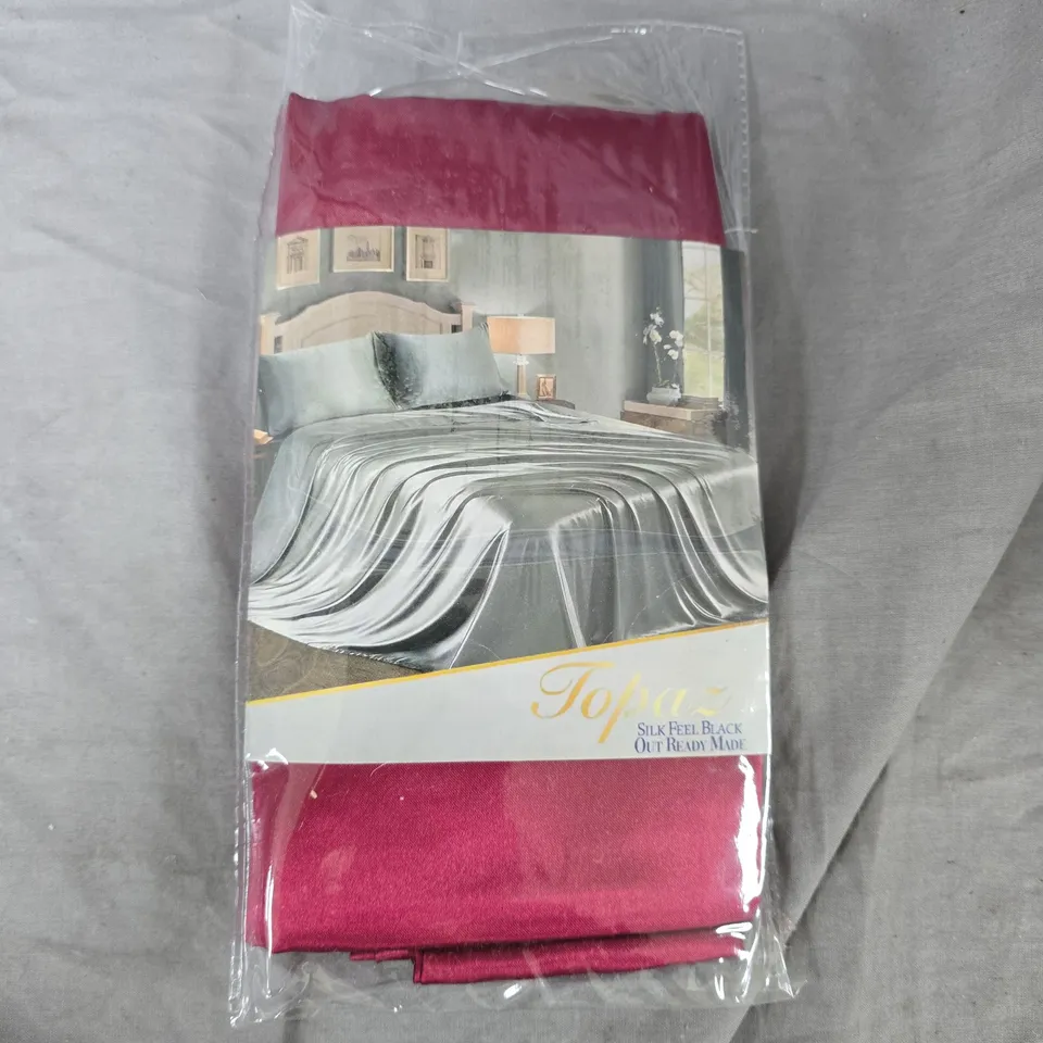 APPROXIMATELY 80 ASSORTED CRUSHED BERRY COLOUR PILLOW CASE PAIRS - COLLECTION ONLY