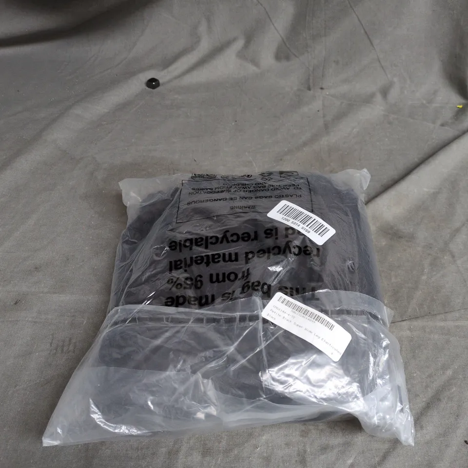 PRETTYLITTLETHING PETITE BLACK SUPER WIDE LEG ELASTICATED BLACK SIZE 4 JOGGERS