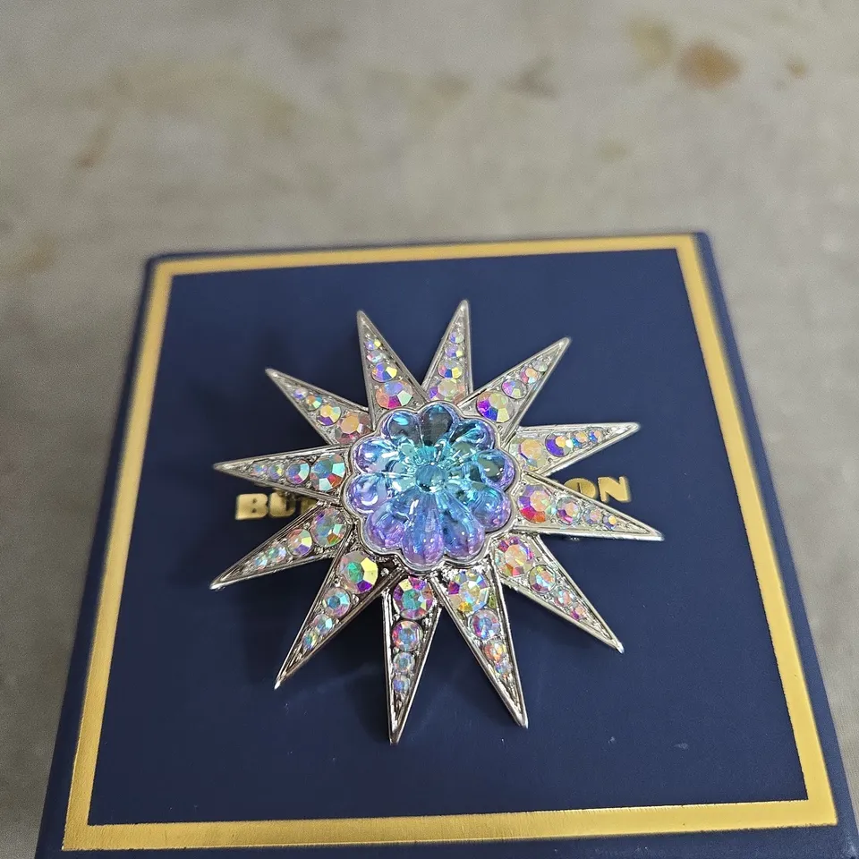 BUTLER & WILSON STARBURST CRYSTAL BROOCH