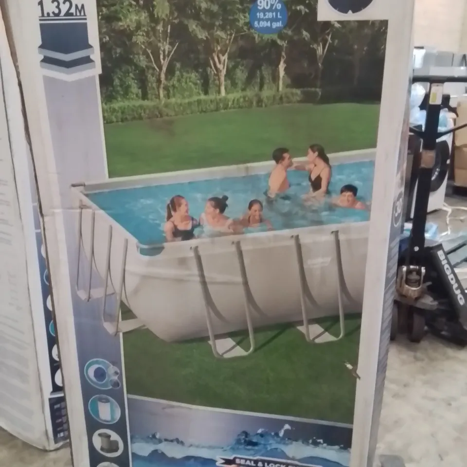BOXED BESTWAY POWER STEEL 6.40MX2.74M SWIMMING POOL 2 BOXES 21X9"