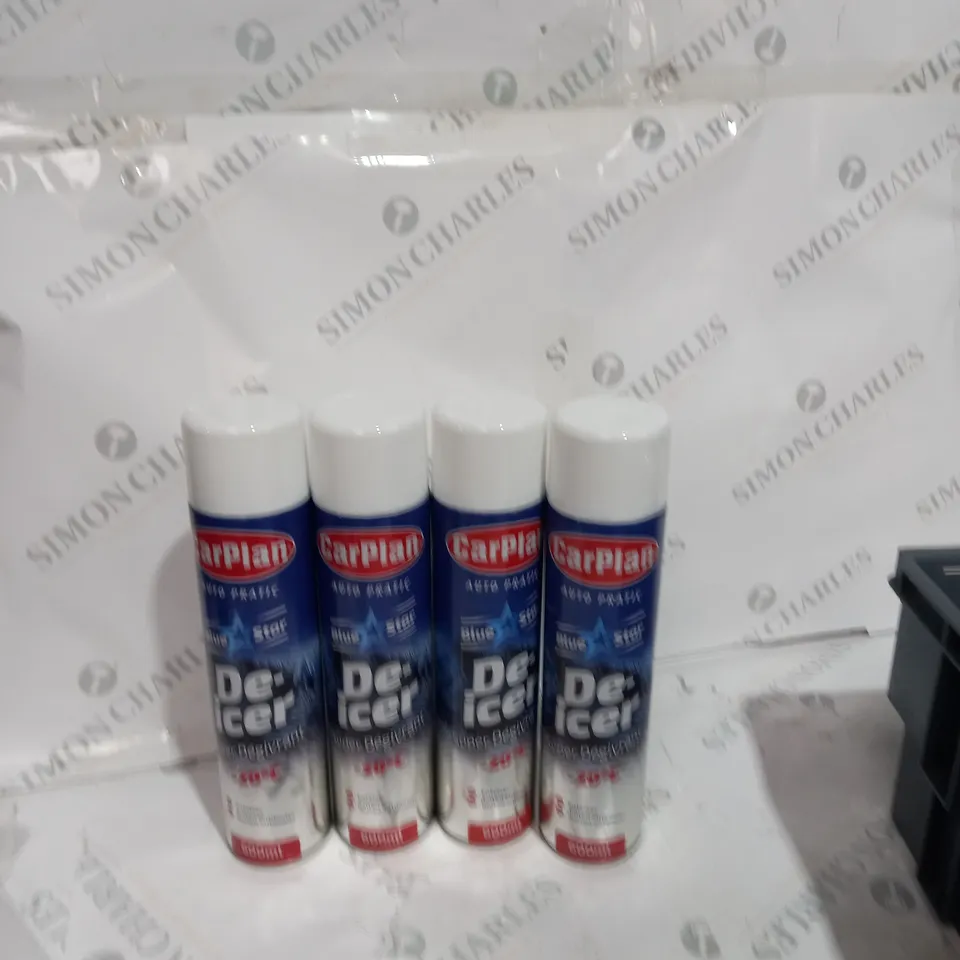 APPROXIMATELY 10 ASSORTED AEROSOL ITEMS TO INCLUDE - DE ICER - COLLECTION ONLY 