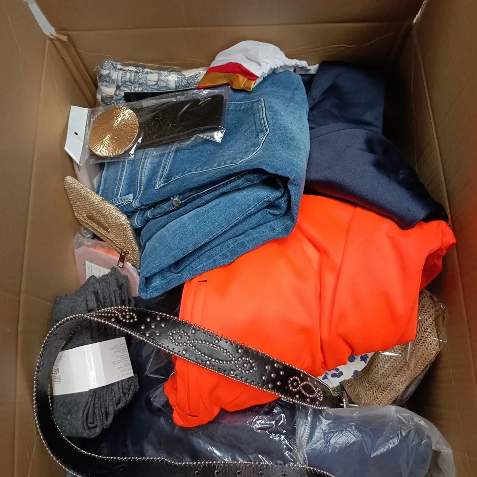 BOX OF APPROXIMATELY 25 ASSORTED CLOTHING ITEMS TO INCLUDE REFLECTIVE SAFETY TROUSERS, JEANS, SOCKS 5 PACK, PINK COIN PURSE ETC