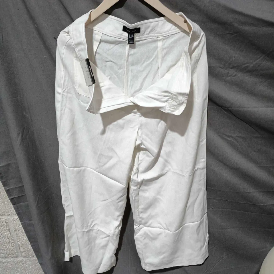 NEW LOOK WHITE SHIRT – UK 12R (EU 40R, US 8), KNOTTED FRONT, MADE IN BANGLADESH