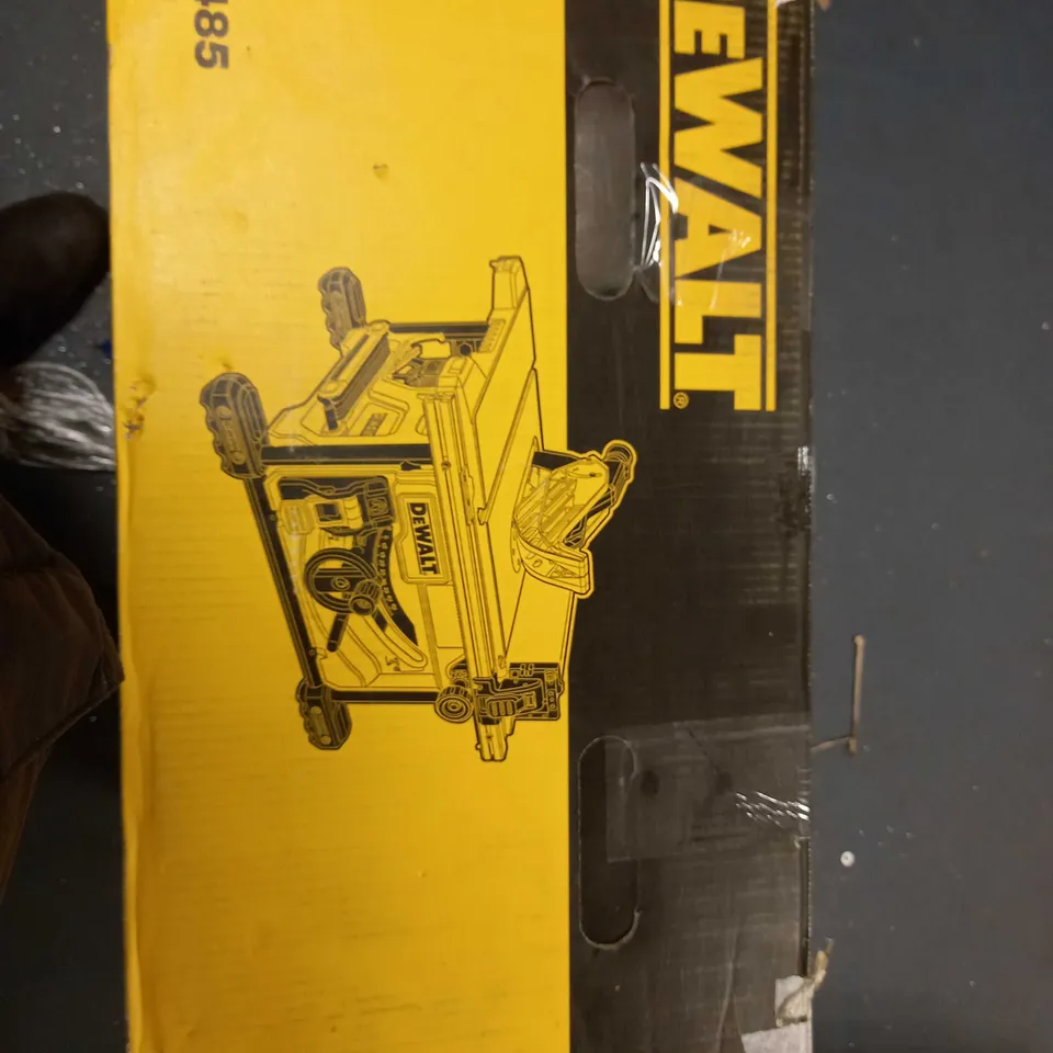 BOXED DEWALT DWE7485 210MM COMPACT TABLE SAW 240V