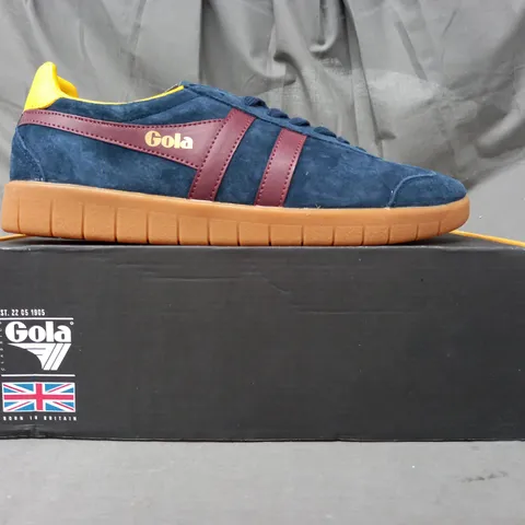 BOXED PAIR OF GOLA HURRICANE SUEDE SHOES IN NAVY/BURGUNDY/SUN UK SIZE 8