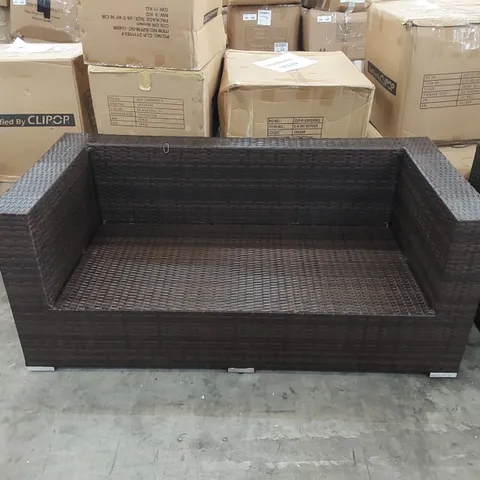 DESIGNER BROWN RATTAN GARDEN/PATIO SOFA