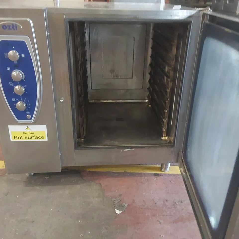 OZTI COMMERCIAL CONVECTION OVEN