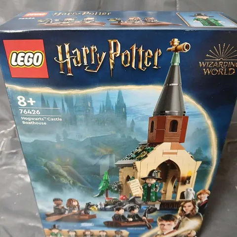 BOXED LEGO HOGWARTS CASTLE BOATHOUSE - 76426