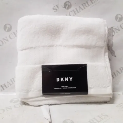 BRAND NEW SEALED LINCOLN HAND TOWEL WHITE 