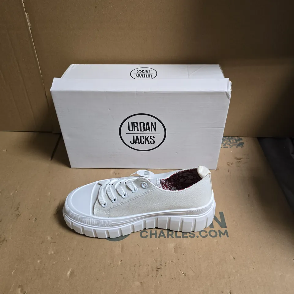 URBAN JACKS WOMEN'S WHITE CANVAS TRAINERS – FLORAL LINING - UK SIZE 4