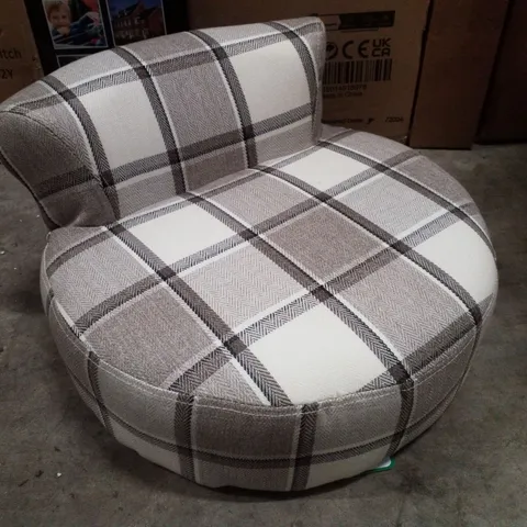 BOXED SCRIPT LOW BACK CHAIR