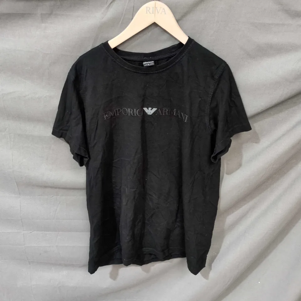 EMPORIO ARMANI BLACK LOGO T-SHIRT, XL