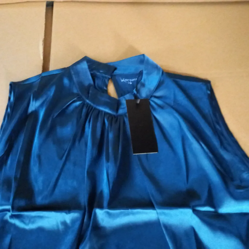BRAND NEW KINTSUGI WOMENS TEAL SLEEVELESS TOP WITH MAGNETIC FASTENING - 12
