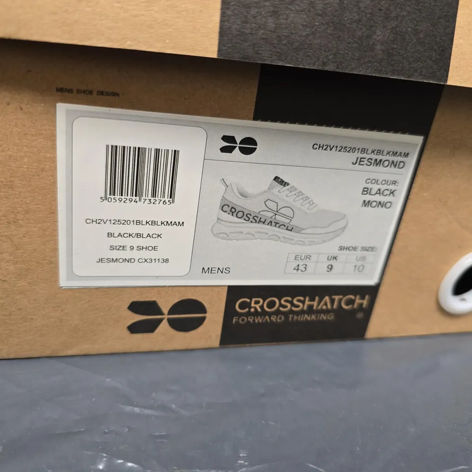 CROSSHATCH MEN'S TRAINERS – BLACK, UK 9 (EU 43)