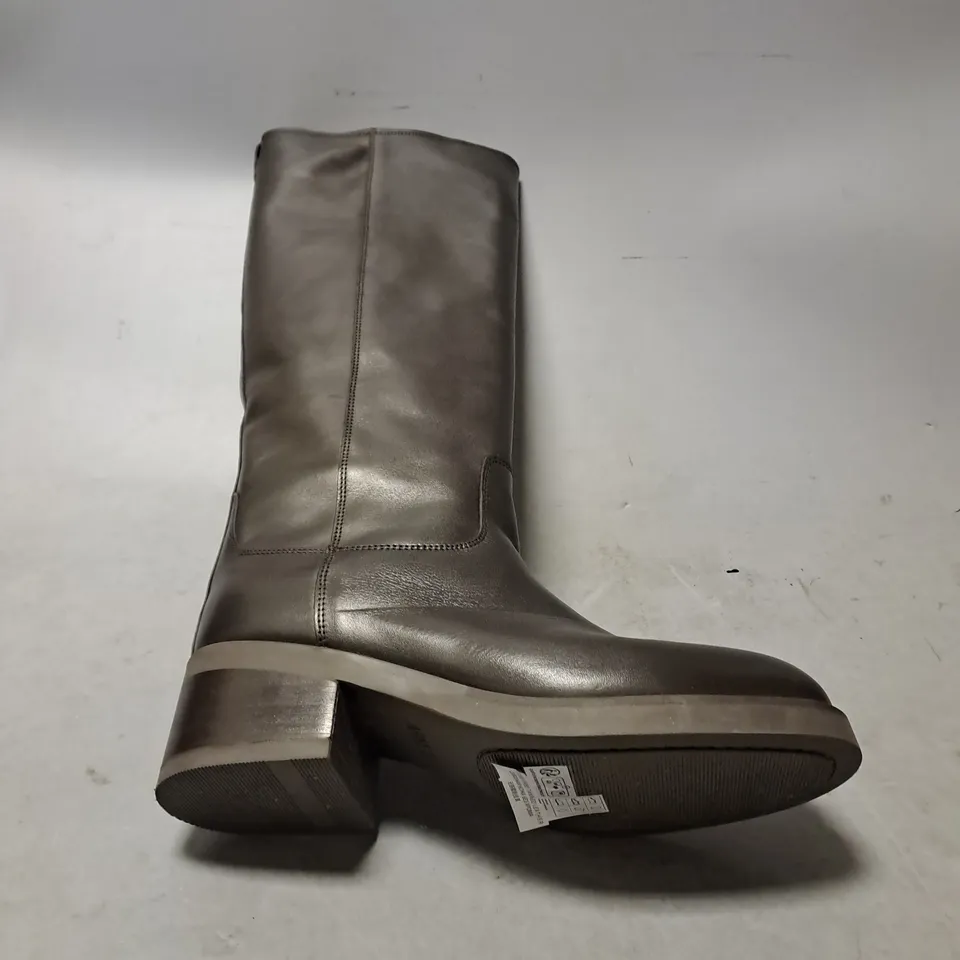 PAIR OF ARKET TALL BOOTS IN DARK BROWN SIZE 7