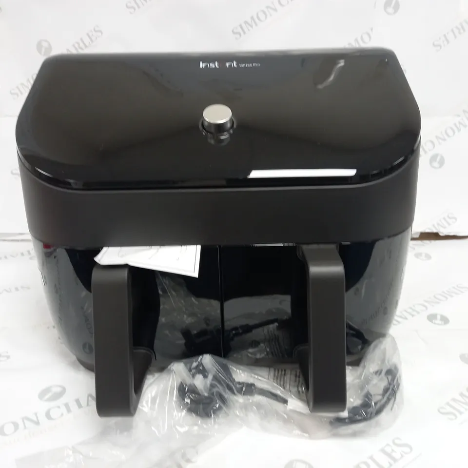 BOXED INSTANT VORTEX 8 IN 1 DUAL AIR FRYER 