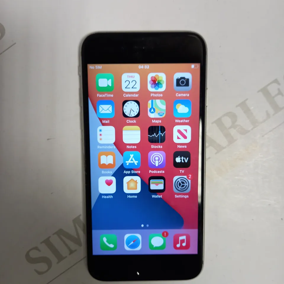 APPLE IPHONE 6S (A1688)