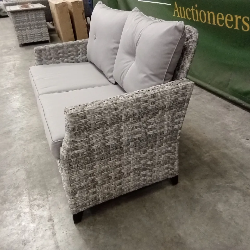 ARIZONA 2 SEATER OUTDOOR PATIO SOFA RRP £275