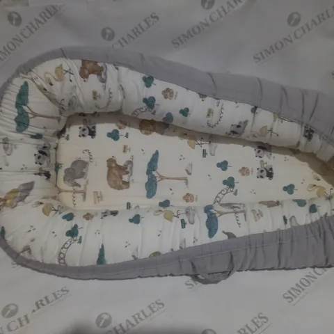 BABY CRIB MAT