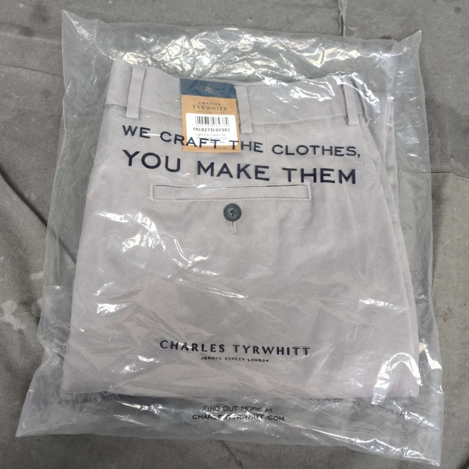 BAGGED CHARLES TYRWHITT LIGHT GREY CLASSIC FIT NON-IRON CHINO - 38W X 32L