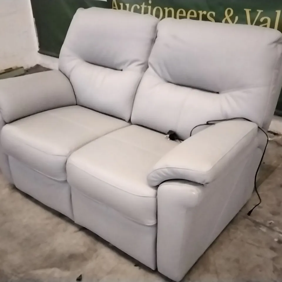 QUALITY BRITISH DESIGNED & MANUFACTURED G PLAN SEATTLE 2 SEATER SOFA CAMBRIDGE GREY LEATHER