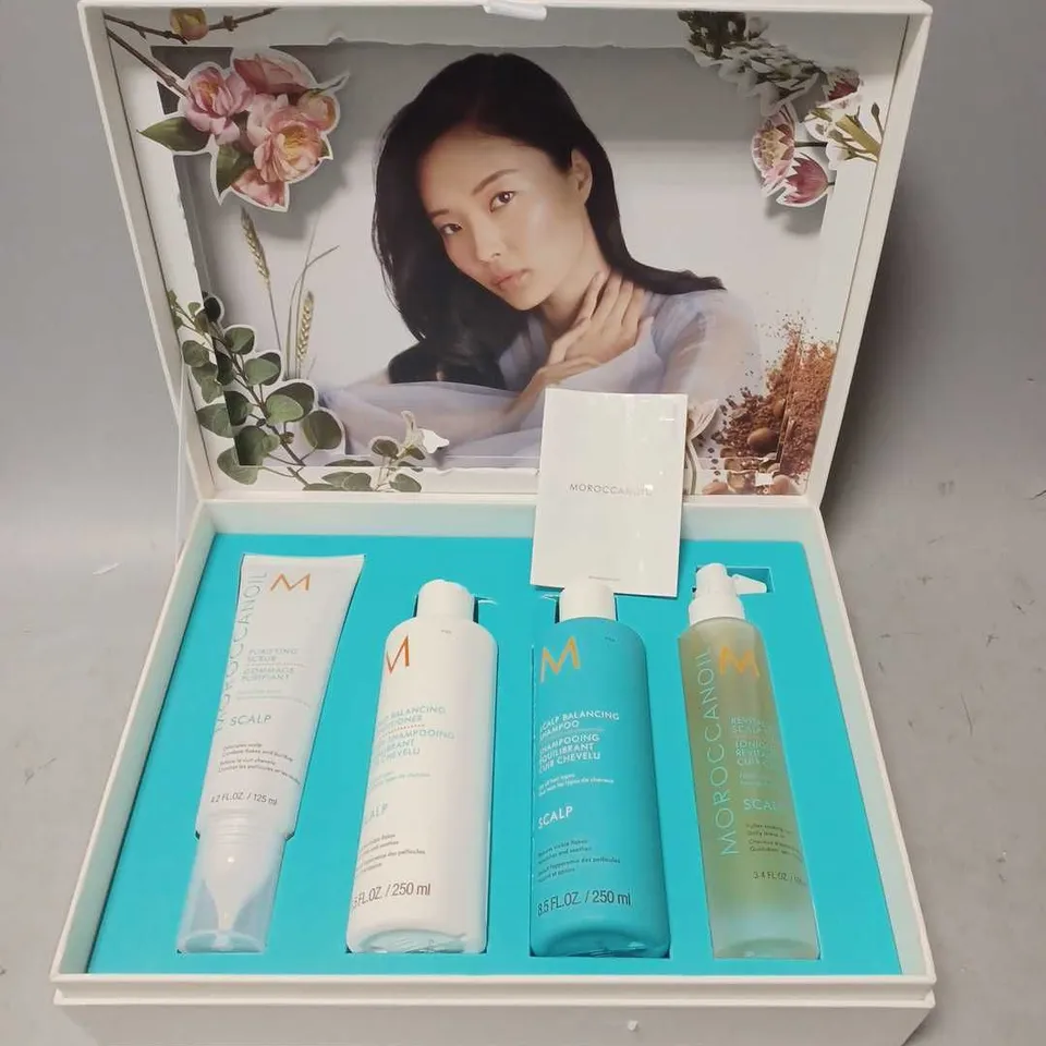 BOXED MOROCCAN OIL HAIR CARE SET