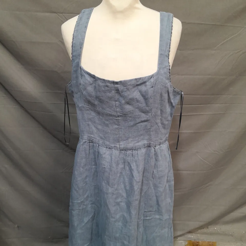 ZARA LOW NECK DRESS - EUR XL