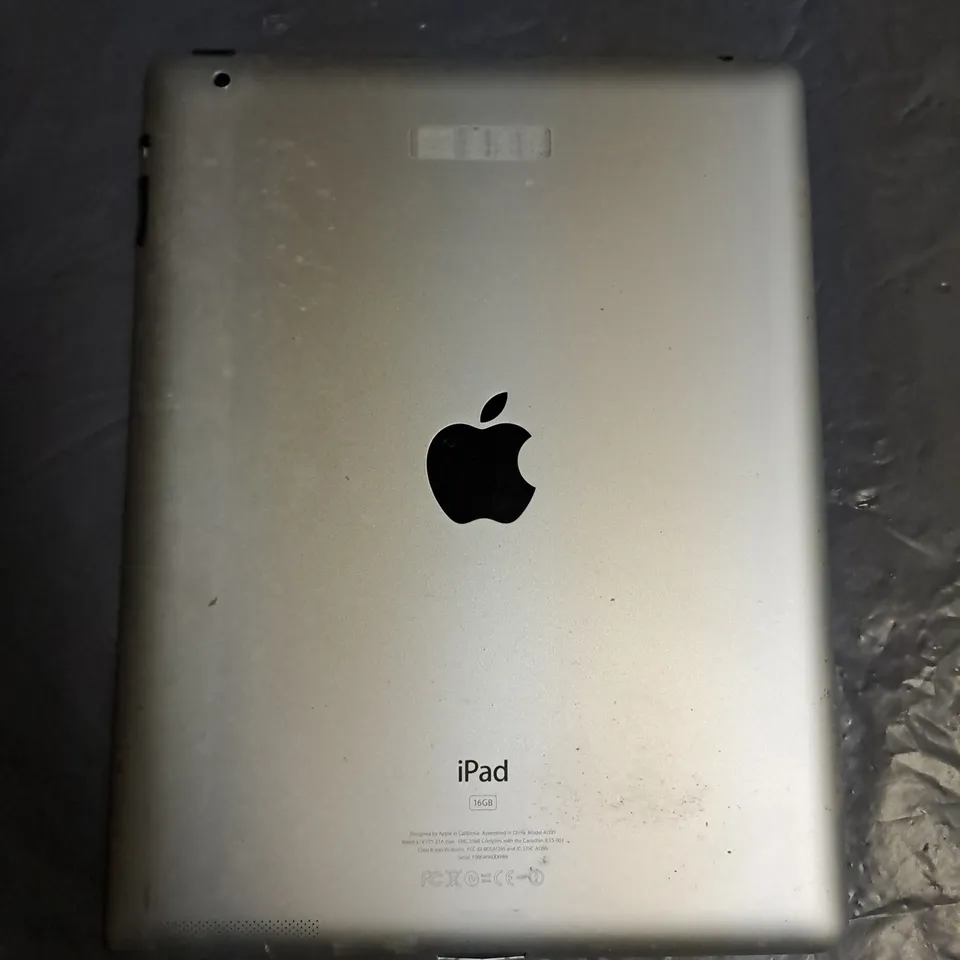 APPLE IPAD 2 (A1395)