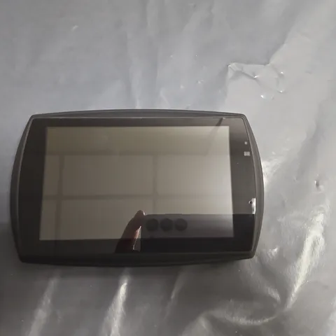 LOT OF 6 MEDIATEK CAR SATNAV SYSTEMS