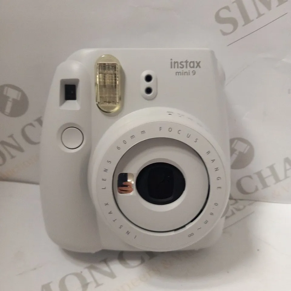 BOXED FUJIFILM INSTAX MINI 9 INSTANT CAMERA