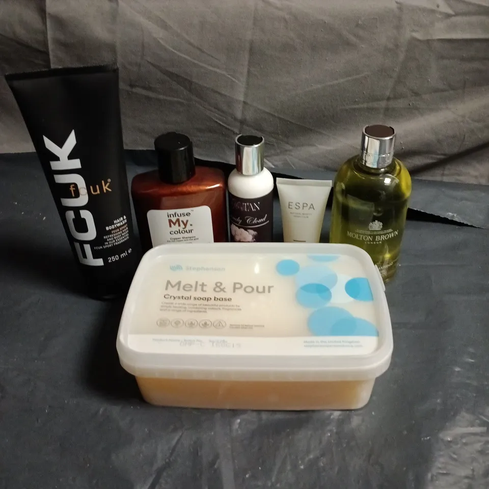 APPROXIMATEY 20 ASSORTED HEALTH AND BEAUTY PRODUCTS TO INCLUDE - FCUK HAIR & BODY WASH - MOLTON BROWN SHOWER GEL AND INFUSE MY COLOUR COPPER SHAMPOO