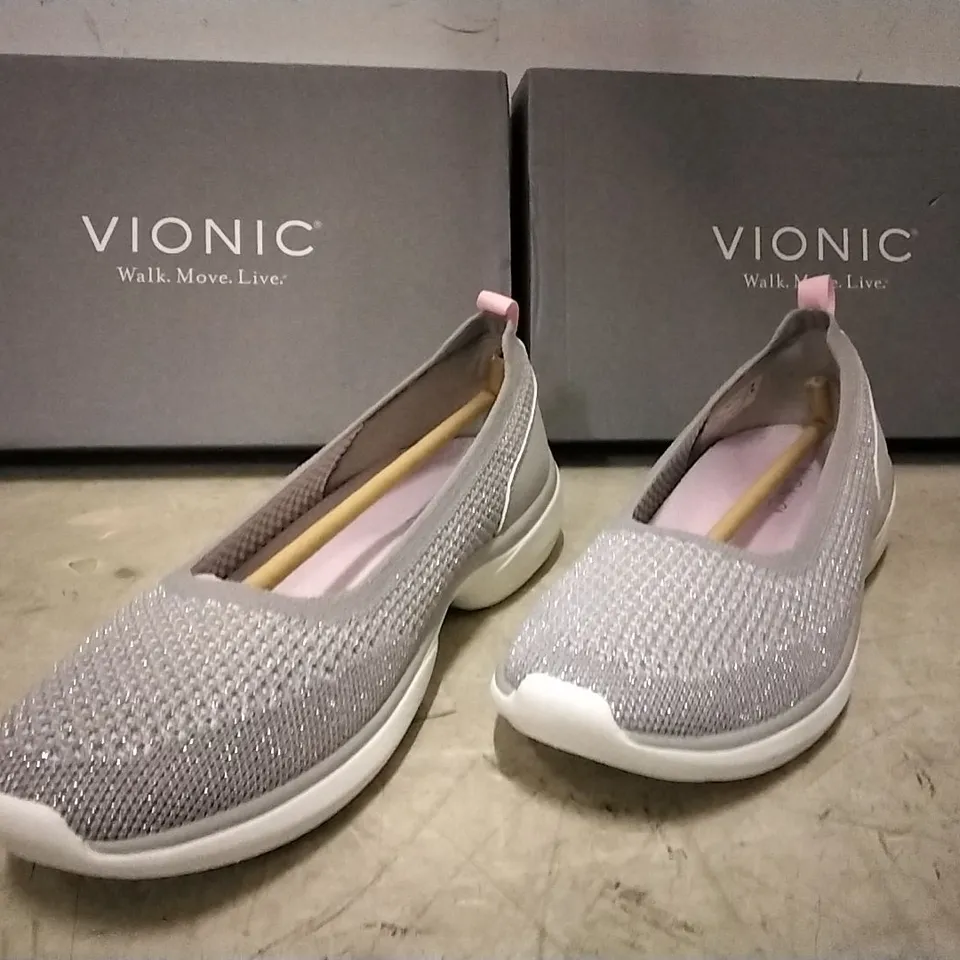 BOXED VIONIC BALLERINA GREY , SIZE 7.5 , 5 PAIRS 
