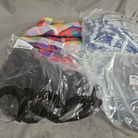 APPROXIMATELY 25 ASSORTED CLOTHING AND FASHION PRODUCTS IN VARIOUS STYLES AND SIZES - COLLECTION ONLY