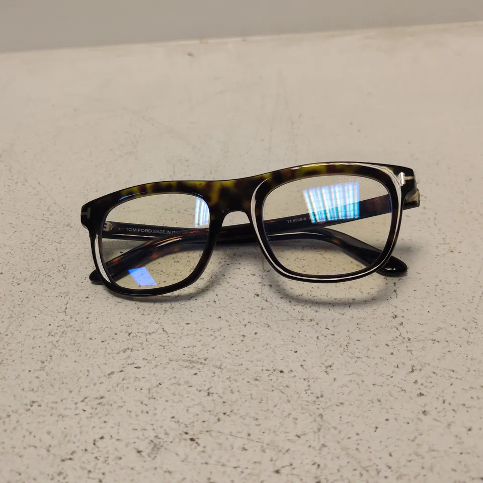 TOM FORD GLASSES – TORTOISESHELL FRAME, MADE IN ITALY