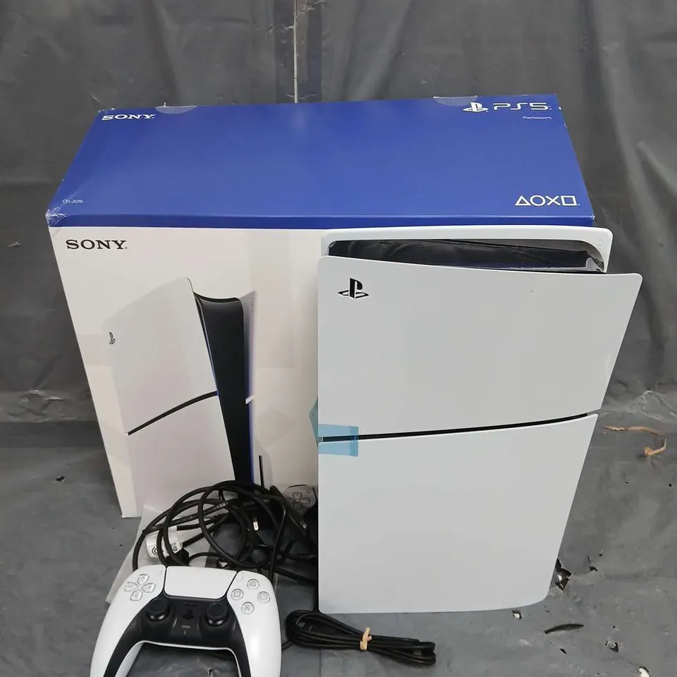 BOXED SONY PLAYSTATION 5 DISC CONSOLE SLIM IN WHITE - COLLECTION ONLY