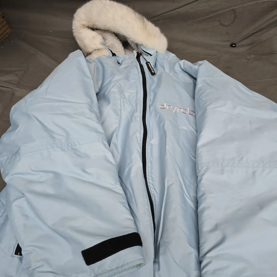 DRYROBE POWDER BLUE FLEECE-LINED JACKET, SIZE M