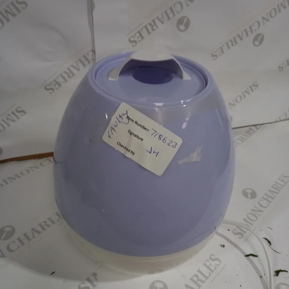 BELL HOWELL COLOUR CHANGING HUMIDIFIER 