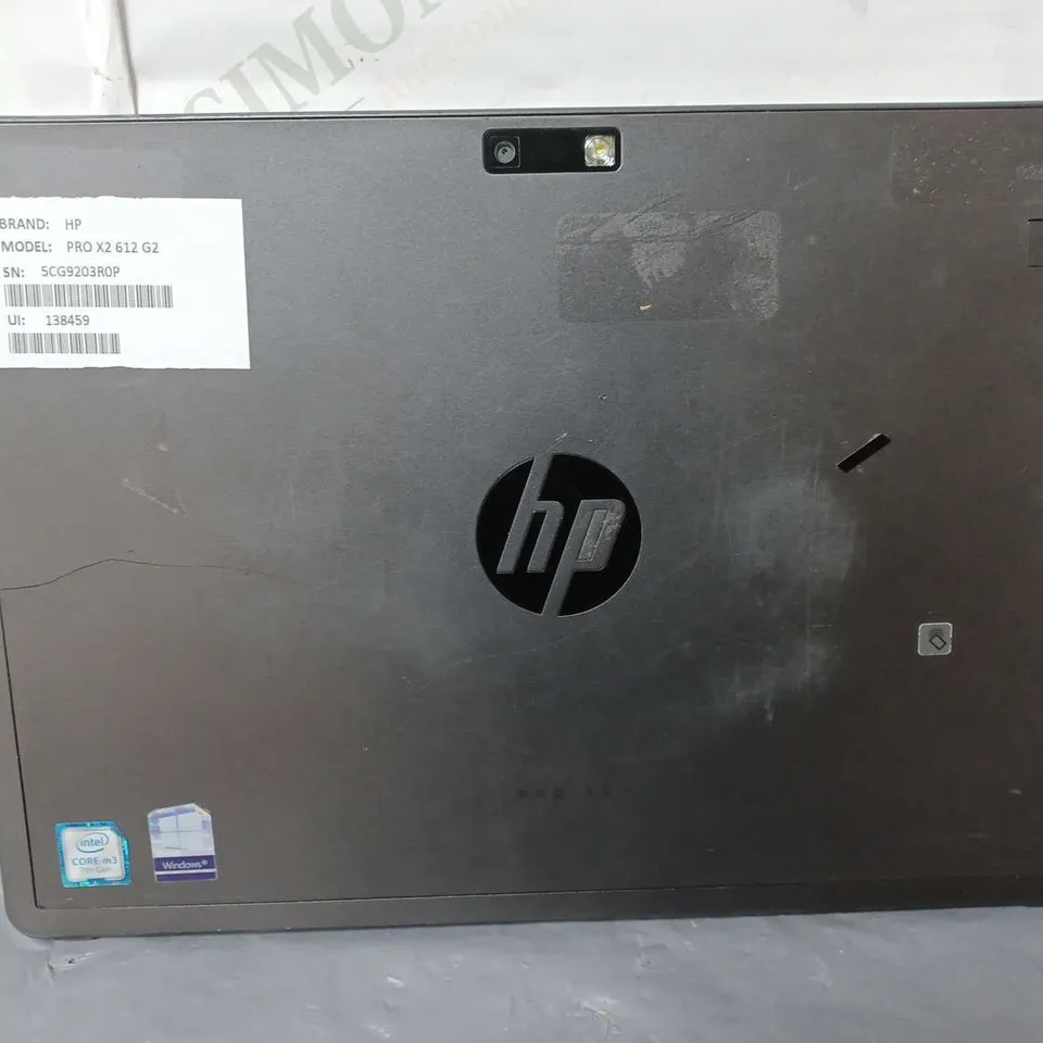 HP PRO X2 612 G2 12 INCH M3-7Y30 1.00GHZ