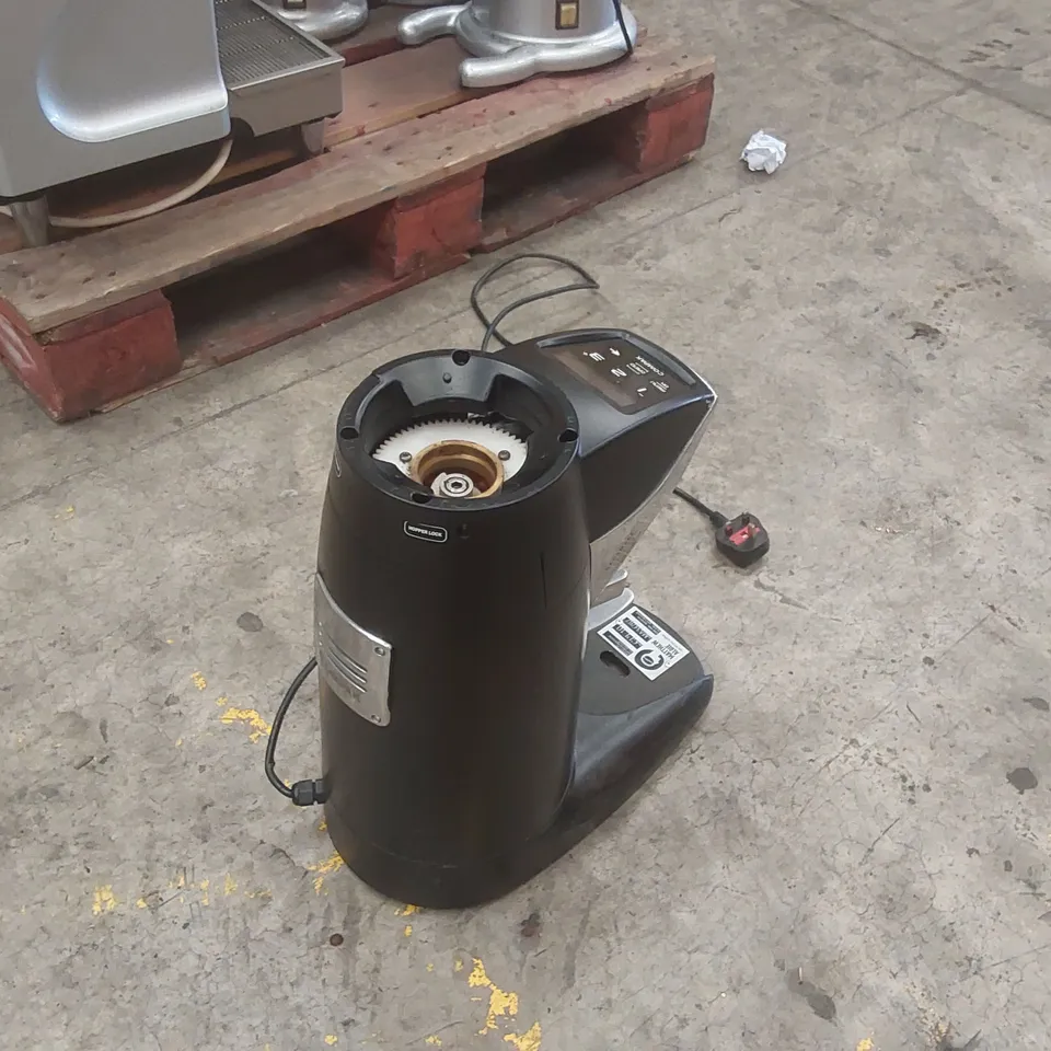 COMPAK COMMERCIAL COFFEE GRINDER