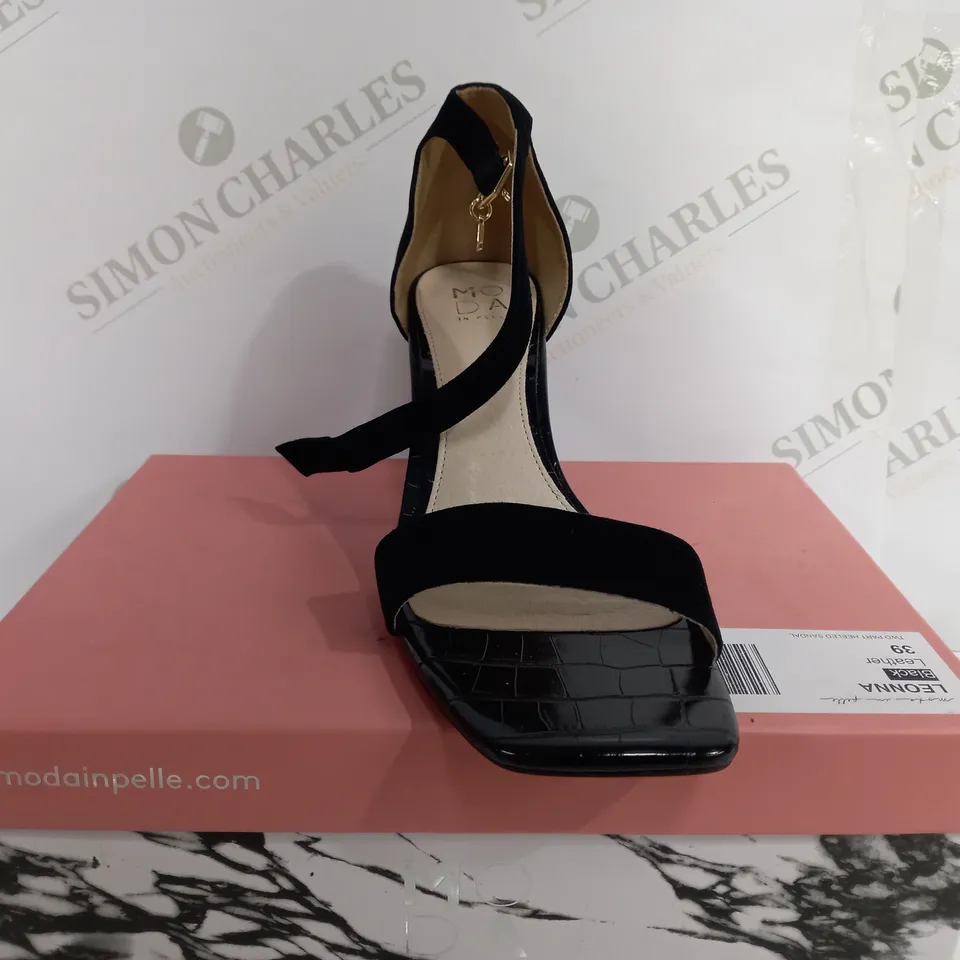BOXED PAIR OF MODA IN PELLE BLACK OPEN TOE HIGH HEELS - SIZE 6