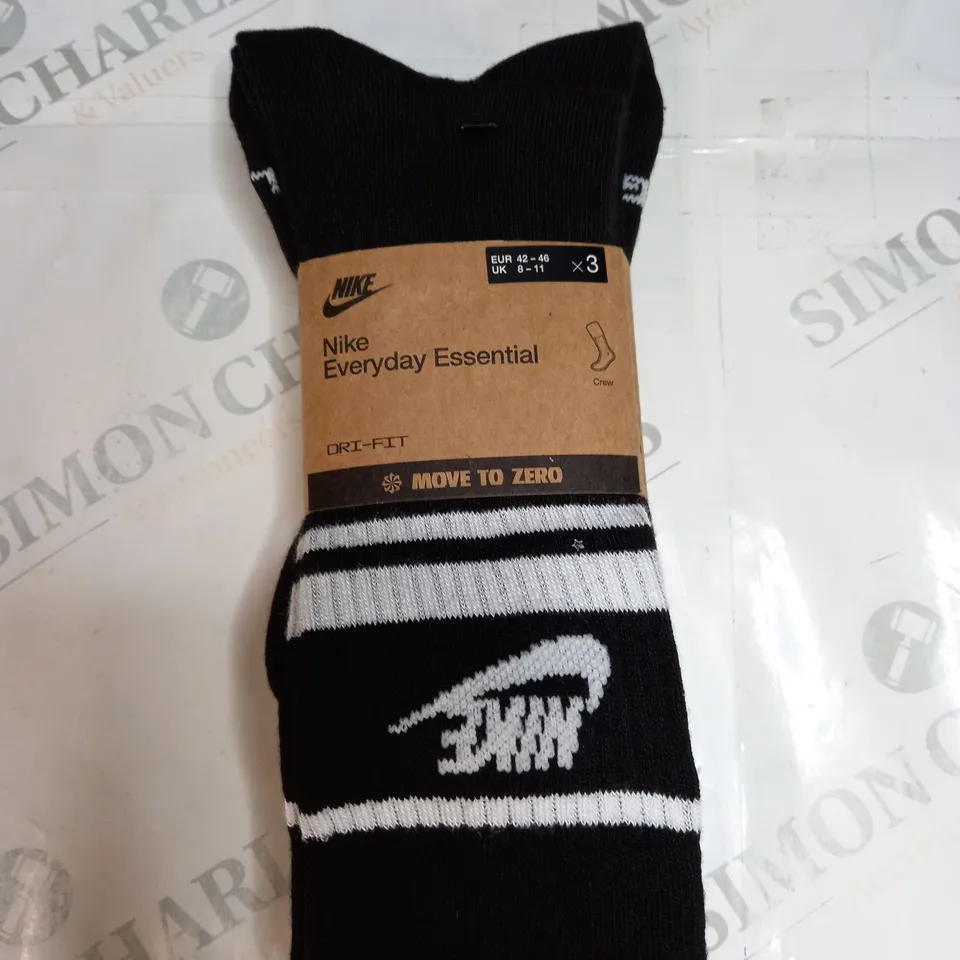 PACK OF 3 NIKE DRI-FIT SOCKS SIZE 8-11 